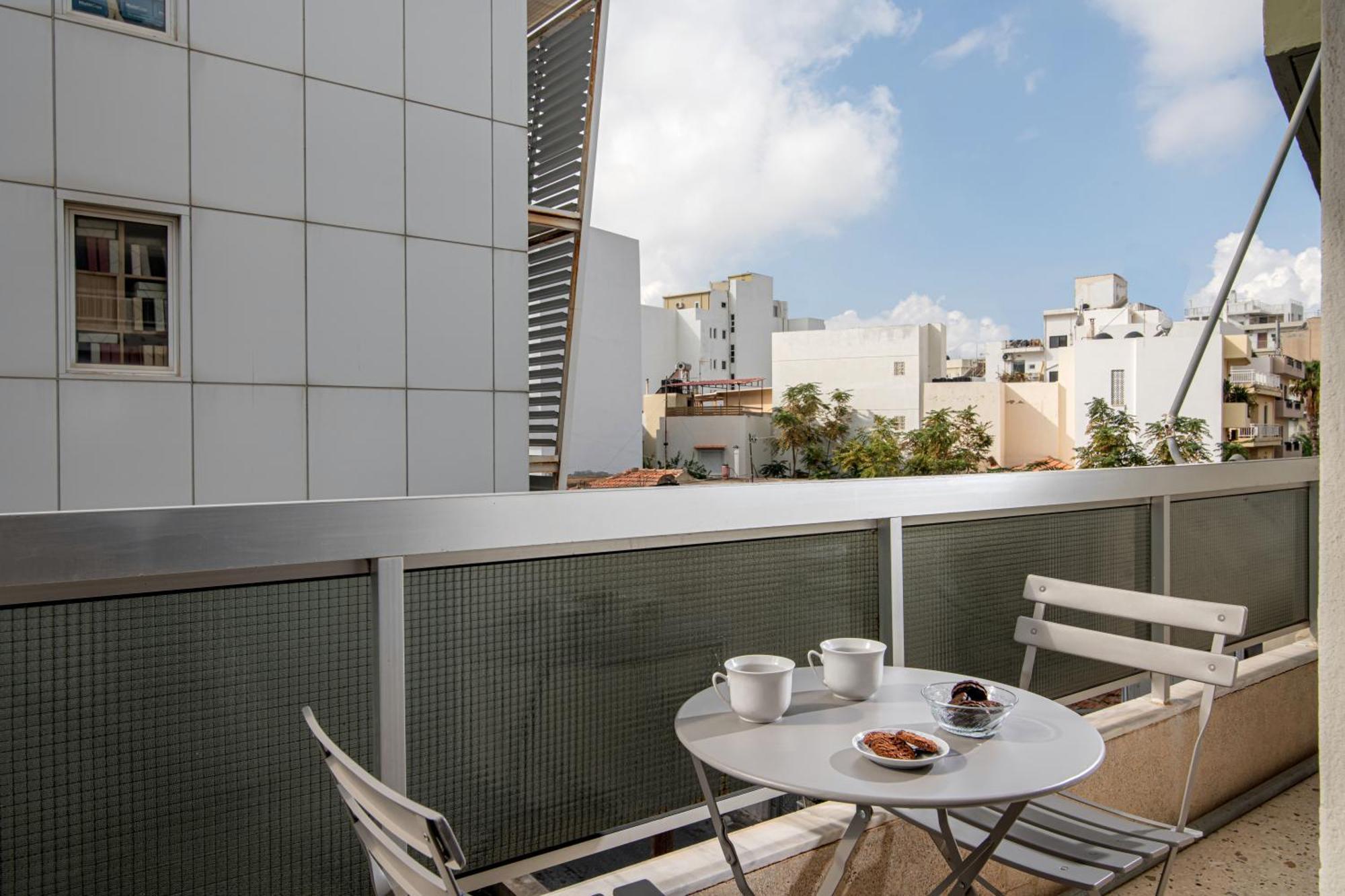 Central Double Bedroom Apartment Heraklion  Екстер'єр фото