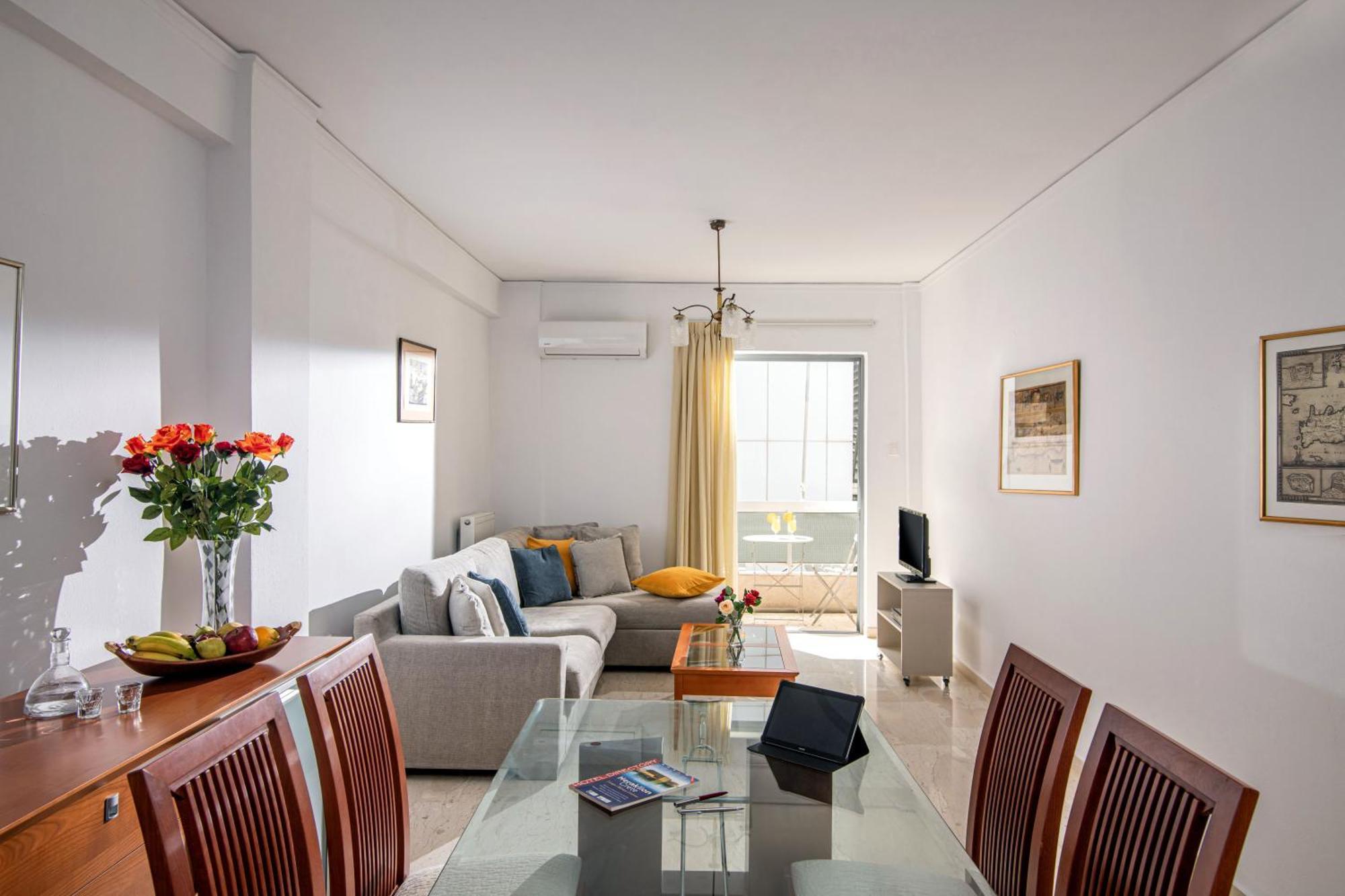 Central Double Bedroom Apartment Heraklion  Екстер'єр фото