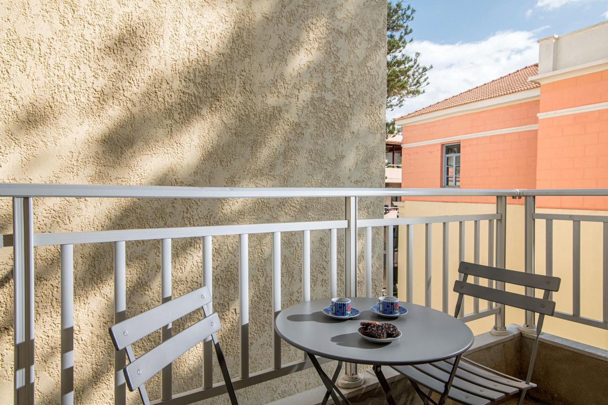Central Double Bedroom Apartment Heraklion  Екстер'єр фото
